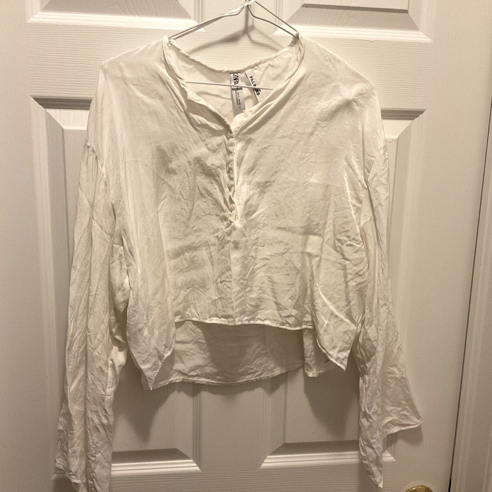 Zara Crop Button Up Fillsens shirt - Picture 1 of 3